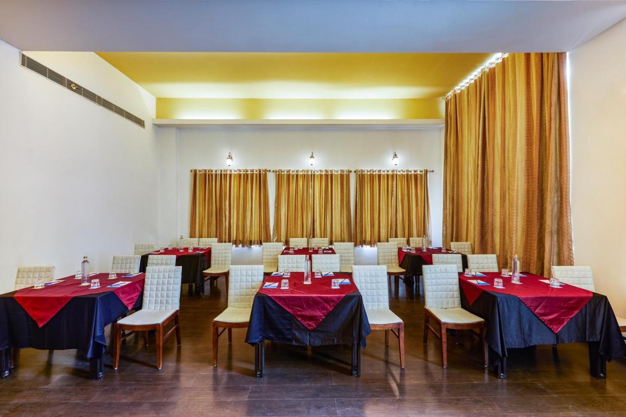 Club Mahindra Udaipur Hotel Екстериор снимка