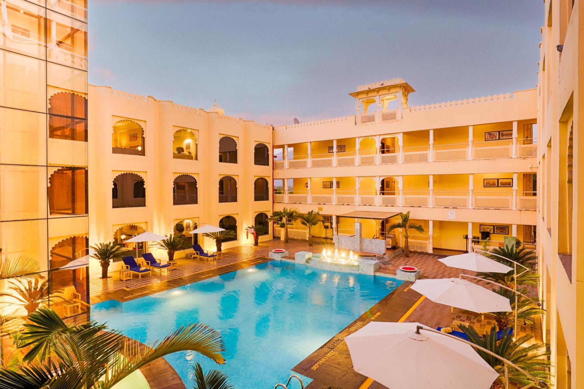 Club Mahindra Udaipur Hotel Екстериор снимка