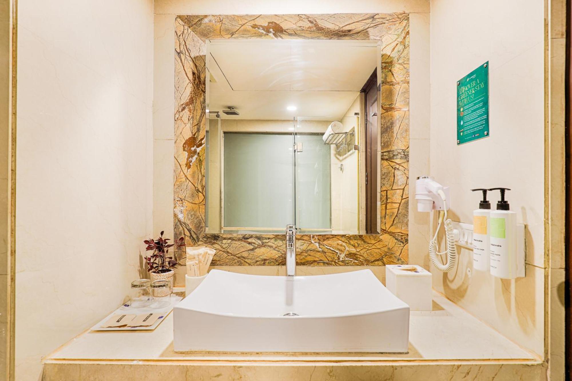 Club Mahindra Udaipur Hotel Екстериор снимка