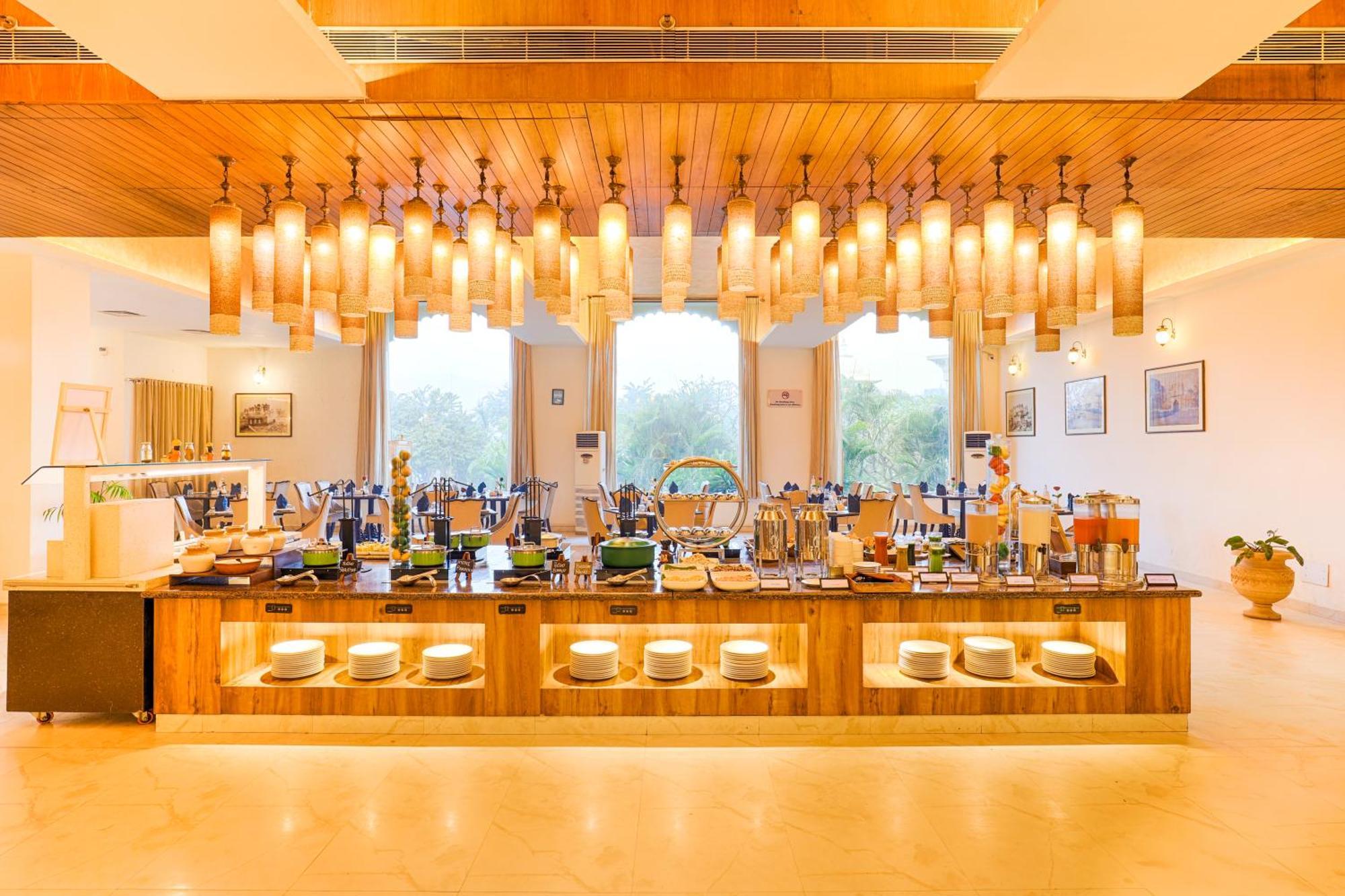 Club Mahindra Udaipur Hotel Екстериор снимка