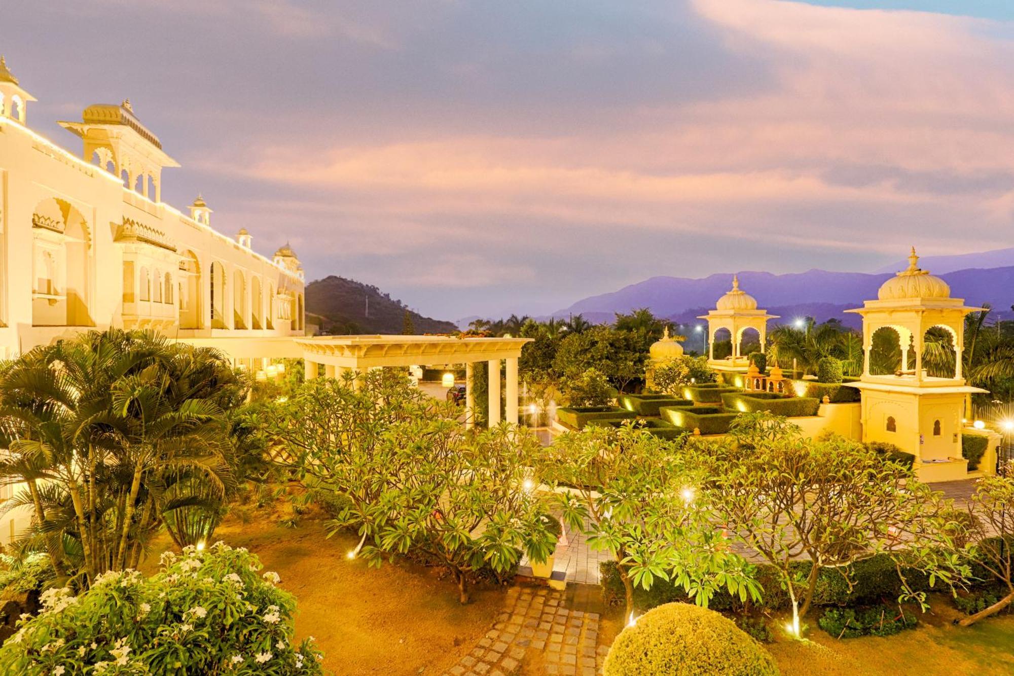 Club Mahindra Udaipur Hotel Екстериор снимка