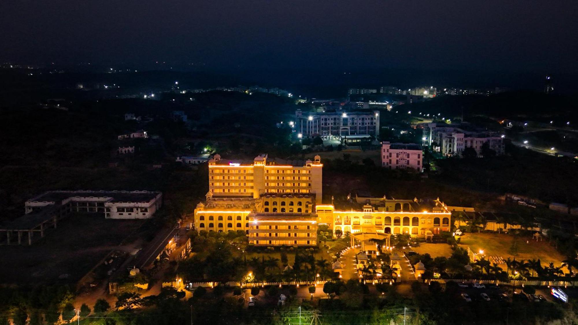 Club Mahindra Udaipur Hotel Екстериор снимка