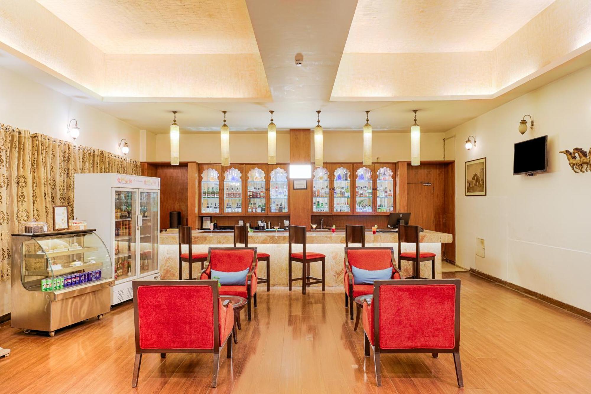Club Mahindra Udaipur Hotel Екстериор снимка
