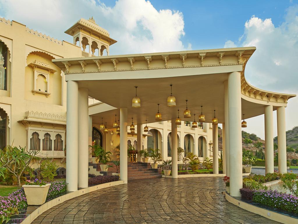 Club Mahindra Udaipur Hotel Екстериор снимка